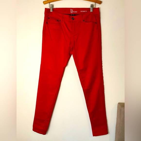 Gap Jeans Women’s Skinny/size 9. - Picture 1 of 10